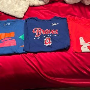 3 XL t-shirts 2- under Armour 1 nike braves